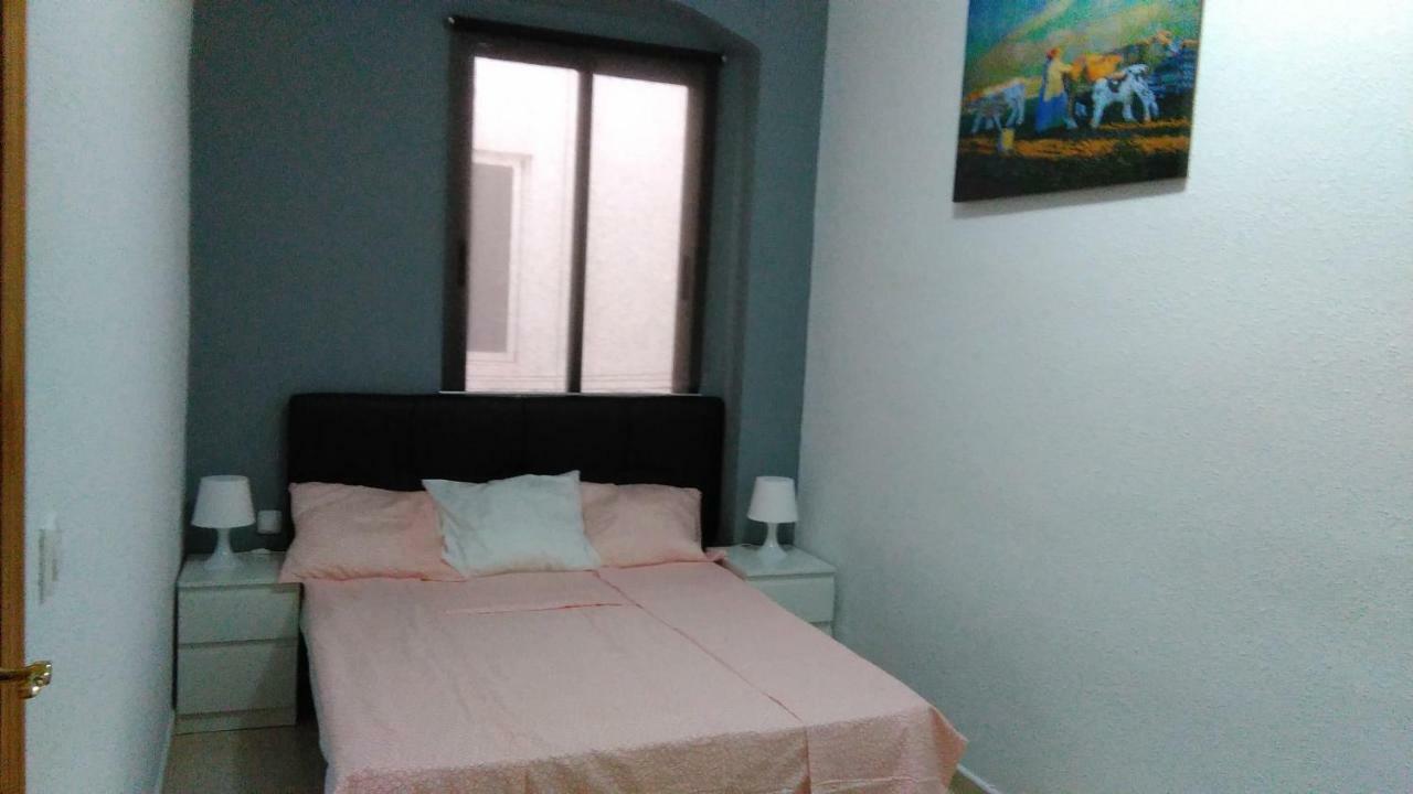 Apartamento Ciudad De Las Ciencias 2 บาเลนเซีย ภายนอก รูปภาพ